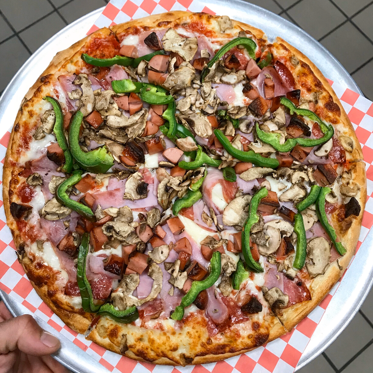 Ameci Pizza Kitchen - Burbank-9